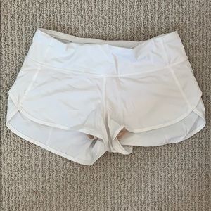 WHITE LULU LEMON SHORTS